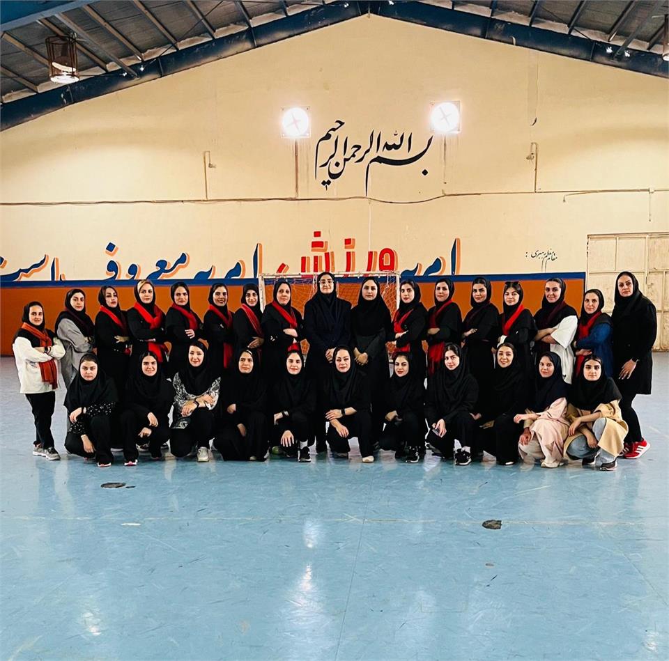 پایان دوره مربیگری آمادگی جسمانی درجه ۳ بانوان در اهواز